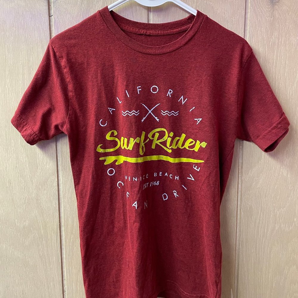 California Vince Beach T-Shirt